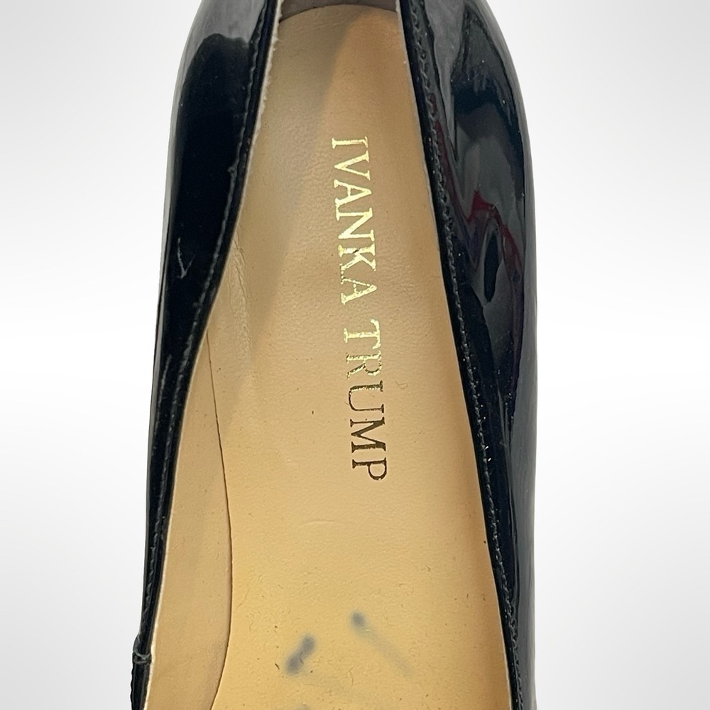Ivanka Trump pointed toe Black Leather Pumps in size 7 - Picture 3 of 8